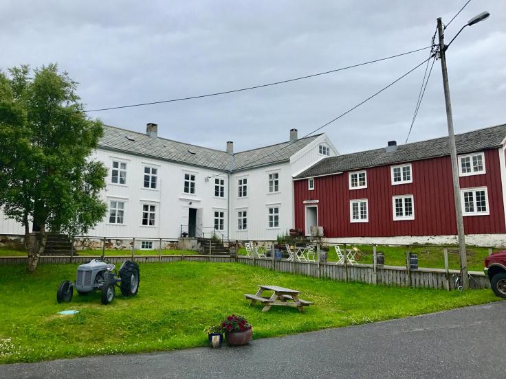 21741272_10155415397501638_275493865678314759_o